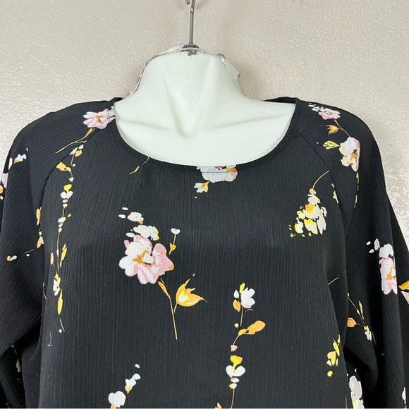 5 for $30 Lauren Conrad Floral Top Blouse Bell Sleeves Boho Hilow Hem Diez XL - Picture 4 of 16